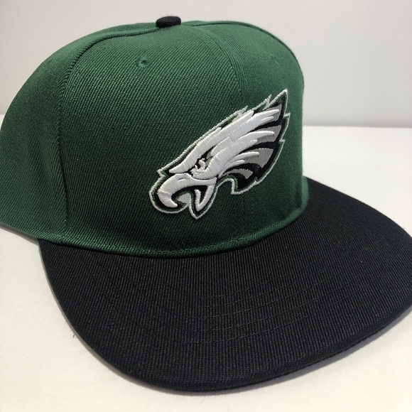 NEW Philadelphia Eagles Hat Embroidered Logos - Picture 6 of 6